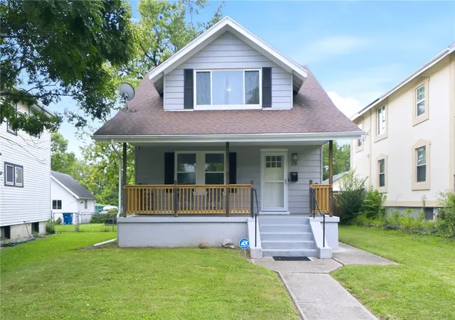 2nd image of 663 Greenlawn Ave, Dayton, OH 45403 | MLS# 965286
