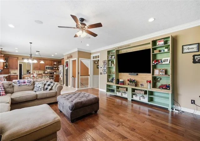 5th image of 2248 Harlan Rd, Waynesville, OH 45068 | MLS# 965327