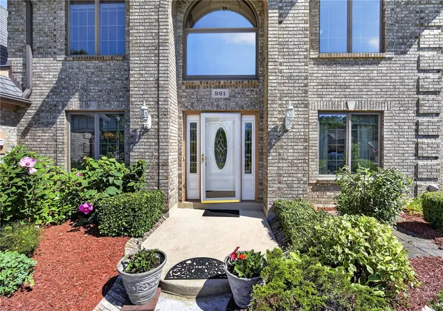 3rd image of 861 Kelsey Ct, Washington Twp, OH 45458 | MLS# 965312
