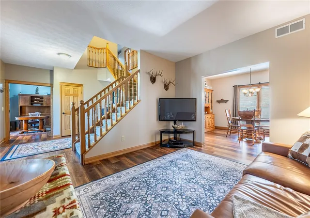 3rd image of 512 Harvest Ct, Fairborn, OH 45324 | MLS# 965315