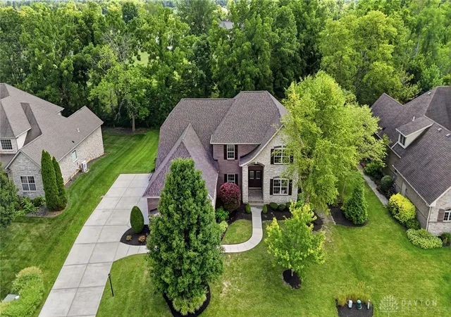 3rd image of 10081 Yearling Run, Washington Twp, OH 45458 | MLS# 965442