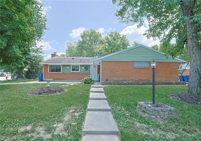 3rd image of 4992 Tilbury Rd, Dayton, OH 45424 | MLS# 965453
