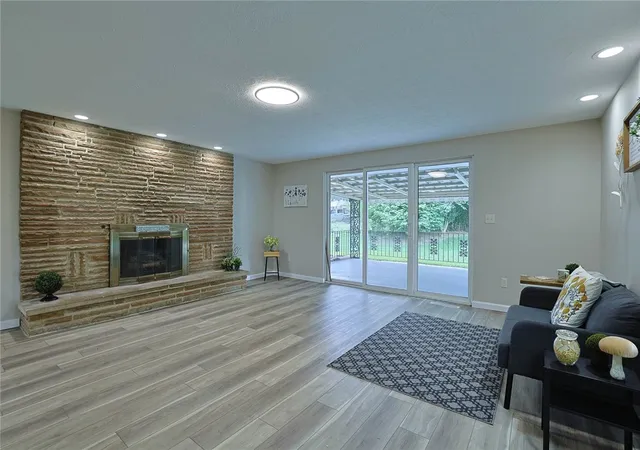 4th image of 4992 Tilbury Rd, Dayton, OH 45424 | MLS# 965453