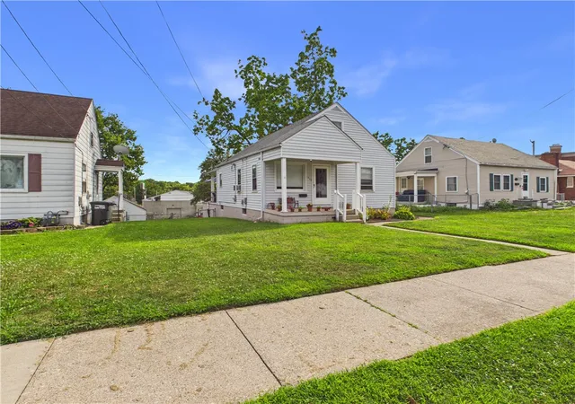 2nd image of 1330 Ohmer Ave, Dayton, OH 45410 | MLS# 965313