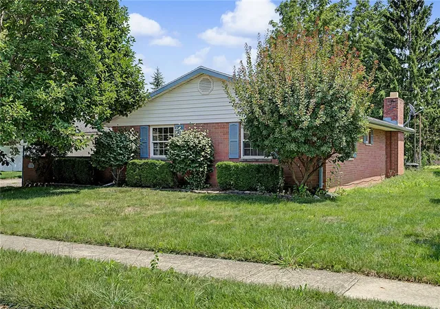 4th image of 650 W Broadway St, Tipp City, OH 45371 | MLS# 965396