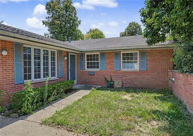 5th image of 650 W Broadway St, Tipp City, OH 45371 | MLS# 965396
