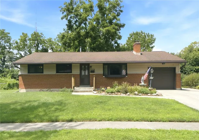 1st image of 4533 Ridgebury Dr, Dayton, OH 45440 | MLS# 965488