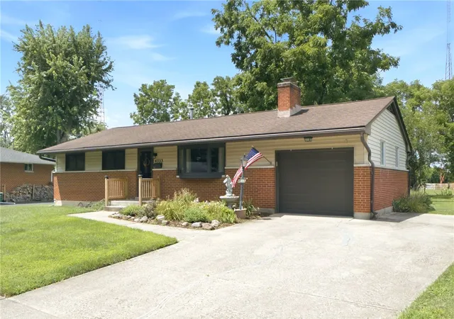 2nd image of 4533 Ridgebury Dr, Dayton, OH 45440 | MLS# 965488