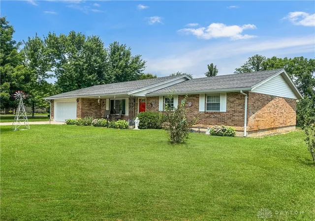 5th image of 4049 Walnut Grove Cir, Urbana, OH 43078 | MLS# 965540