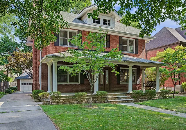 1st image of 123 Lonsdale Ave, Oakwood, OH 45419 | MLS# 965537