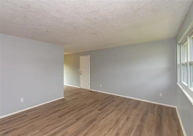2nd image of 7613 Damascus Dr, Dayton, OH 45424 | MLS# 965108