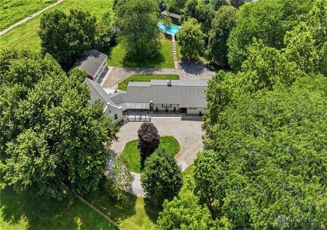 2nd image of 1760 Evanston Rd, Tipp City, OH 45371 | MLS# 963797