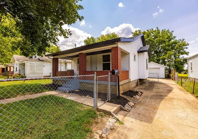 4th image of 1120 Lafayette Ave, Middletown, OH 45044 | MLS# 965612