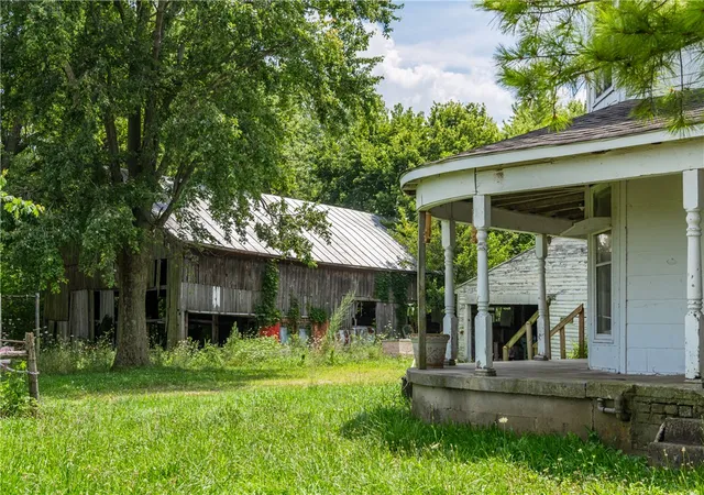 5th image of 1974 N Preble County Line Rd, New Lebanon, OH 45345 | MLS# 965614