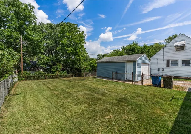 Photo 4 of Single family home for sale at 719 Kirk Lynne St, Dayton, OH 45403 | MLS# 965608 | Listing updated on 2026-09-01