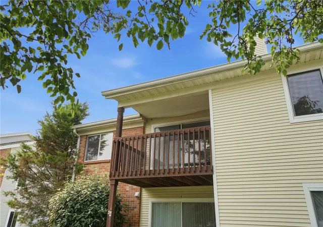 3rd image of 1420 Lake Pointe Wy, Dayton, OH 45459 | MLS# 965469