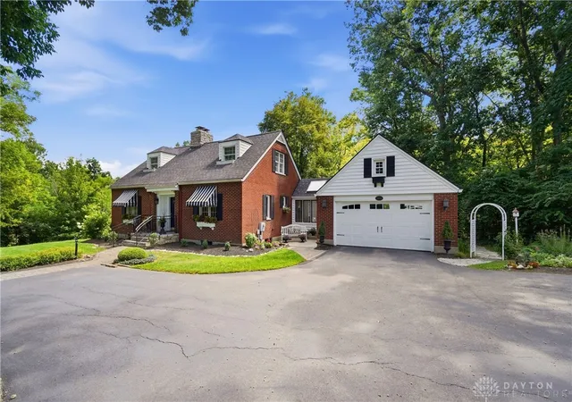 Photo 4 of Sale Pending at 7376 Normandy Ln, Dayton, OH 45459 | MLS# 965625 | Listing updated on 2026-08-04