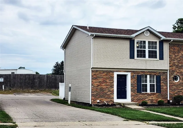 2nd image of 2145 Chapel Dr, Fairborn, OH 45324 | MLS# 965629