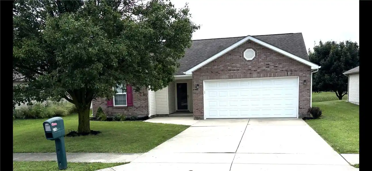 Photo 1 of Single family home for sale at 2712 Fieldbrook Ct, Troy, OH 45373 | MLS# 965696 | Listing updated on 2026-10-15