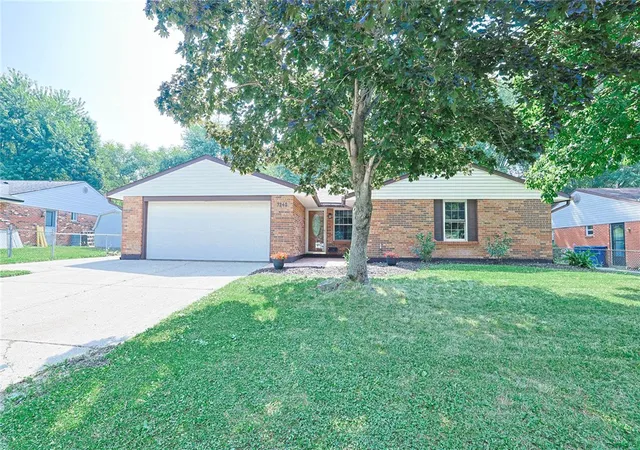 1st image of 7240 Rustic Woods Dr, Dayton, OH 45424 | MLS# 965688