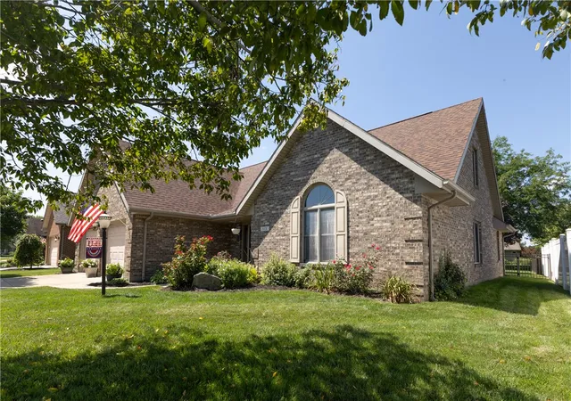 Photo 3 of Single family home for sale at 6 Osprey Ct, Piqua, OH 45356 | MLS# 965722 | Listing updated on 2026-08-03