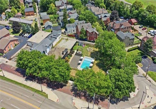 2nd image of 368 S Patterson Blvd, Dayton, OH 45402 | MLS# 965578