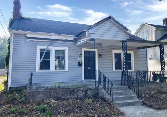 Photo 2 of Single family home for sale at 420 S Ohio Ave, Sidney, OH 45365 | MLS# 965601 | Listing updated on 2026-08-04
