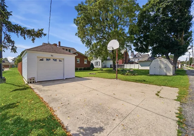22nd image of 207 S Main St, Pleasant Hill, OH 45359 | MLS# 965532