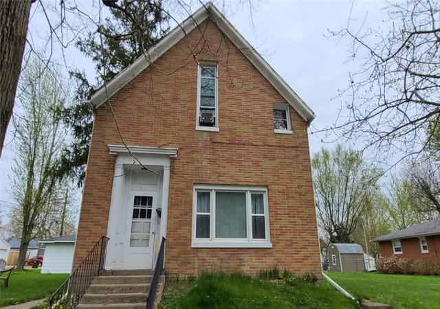1st image of 320 Bruce St, Eaton, OH 45320 | MLS# 965804