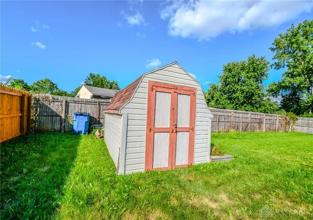 33rd image of 5079 Seville Dr, Englewood, OH 45322 | MLS# 965862