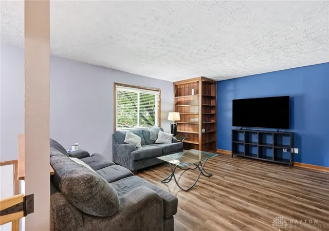 2nd image of 4460 E Mohave Dr, Beavercreek, OH 45431 | MLS# 965970