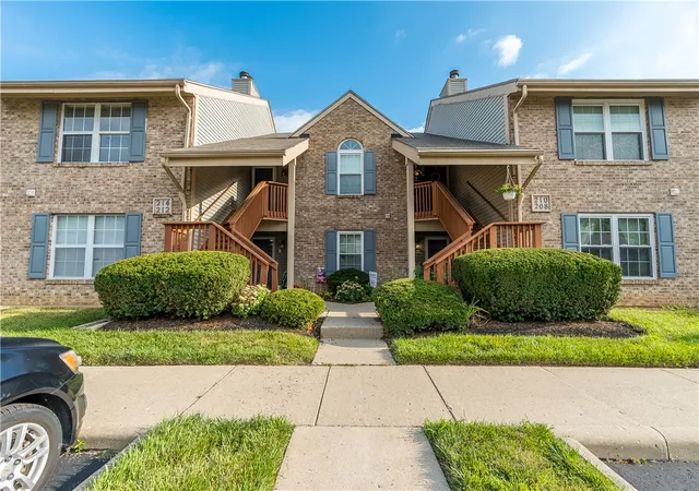 1st image of 214 Waterfront Pl #214, Dayton, OH 45458 | MLS# 965850