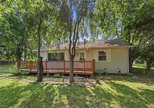4th image of 5890 Springfield Xenia Rd, Springfield, OH 45502 | MLS# 965989