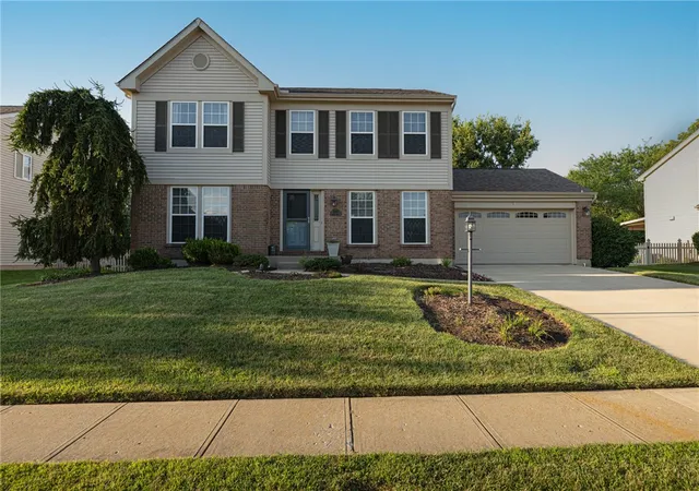 3rd image of 2055 Rosina Dr, Miamisburg, OH 45342 | MLS# 965985