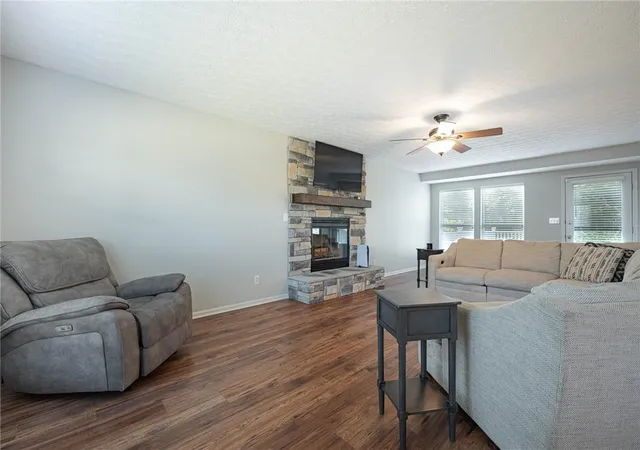 4th image of 2055 Rosina Dr, Miamisburg, OH 45342 | MLS# 965985