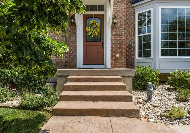 Photo 3 of Single family home for sale at 9382 Oak Brk Dr, Dayton, OH 45458 | MLS# 964496 | Listing updated on 2026-08-30