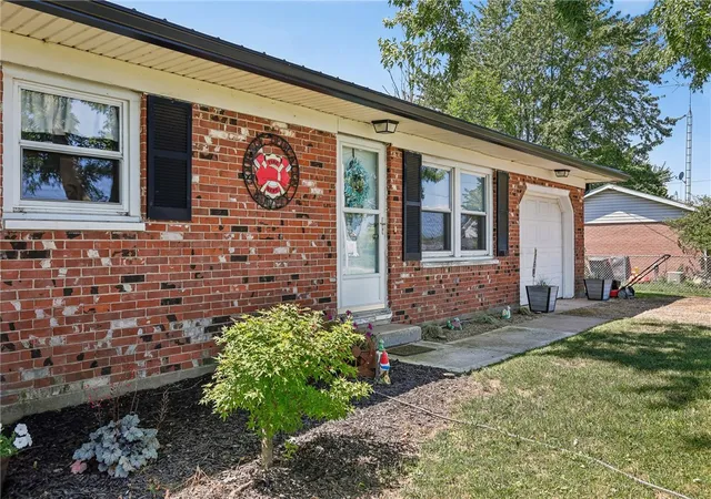 Photo 3 of Single family home for sale at 8891 Old US Route 36, Bradford, OH 45308 | MLS# 965802 | Listing updated on 2026-08-28