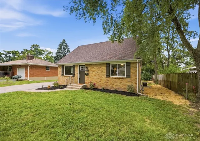 Photo 2 of Single family home for sale at 2783 South Blvd, Dayton, OH 45419 | MLS# 966114 | Listing updated on 2026-09-01
