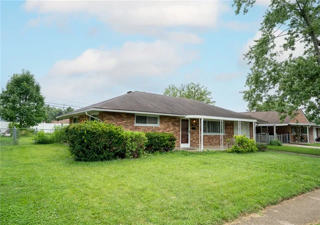Photo 3 of Sale Pending at 3888 Waterbury Dr, Dayton, OH 45439 | MLS# 966040 | Listing updated on 2026-09-01