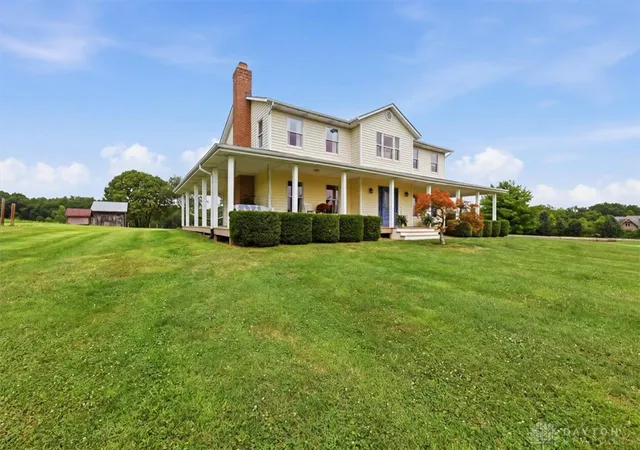 Photo 4 of Single family home for sale at 3620 Mclean Rd, Franklin, OH 45005 | MLS# 966113 | Listing updated on 2026-10-02