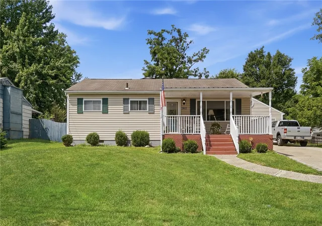 Photo 1 of Single family home for sale at 2022 Brell Dr, Middletown, OH 45042 | MLS# 966244 | Listing updated on 2026-08-27