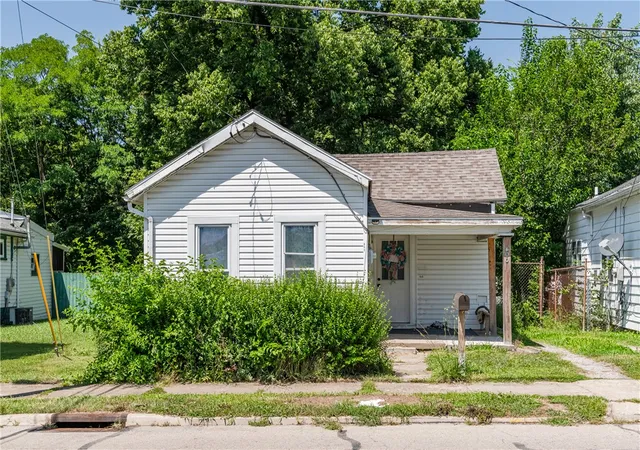 Photo 3 of Single family home for sale at 600 E Church St, Xenia, OH 45385 | MLS# 965520 | Listing updated on 2026-09-25