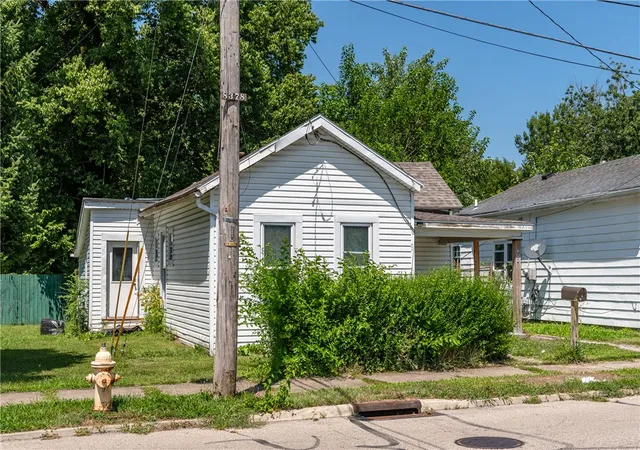 Photo 3 of Single family home for sale at 600 E Church St, Xenia, OH 45385 | MLS# 965520 | Listing updated on 2026-09-25