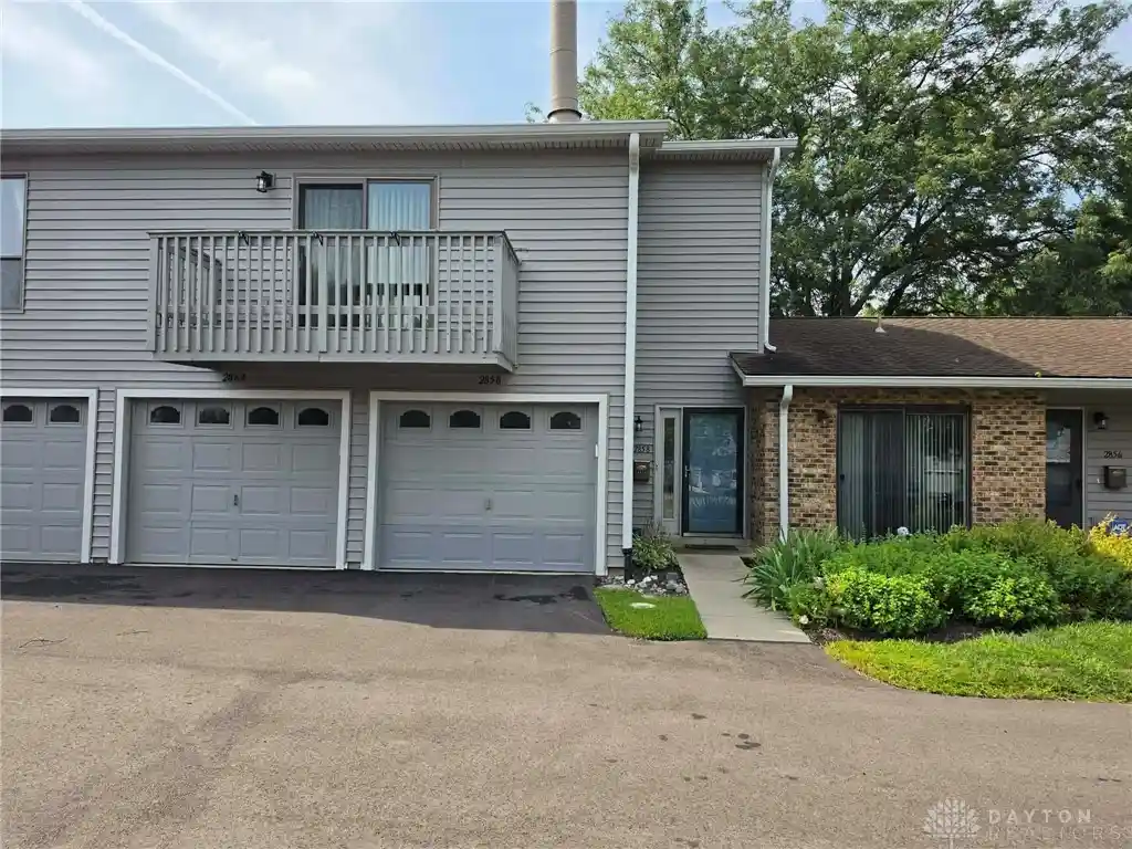 Condo for sale at 2858 Foxwood Ct, Miamisburg, OH 45342 | MLS# 966273