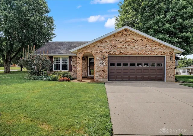 Photo 1 of Single family home for sale at 62 Sexton Dr, Xenia, OH 45385 | MLS# 966484 | Listing updated on 2026-09-01