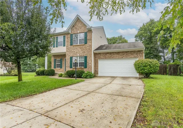 Photo 1 of Single family home for sale at 2880 Manor Ct, Troy, OH 45373 | MLS# 966302 | Listing updated on 2026-09-01