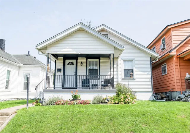 Photo 2 of Single family home for sale at 1723 Gondert Ave, Dayton, OH 45403 | MLS# 966580 | Listing updated on 2026-09-01