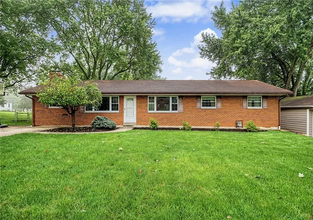 Photo 1 of Single family home for sale at 2863 Crone Rd, Beavercreek, OH 45434 | MLS# 966595 | Listing updated on 2026-08-29