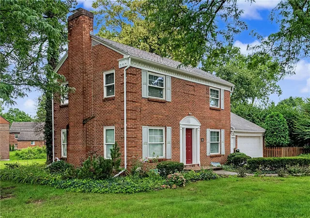Photo 1 of Single family home for sale at 100 Greendale Dr, Dayton, OH 45429 | MLS# 966357 | Listing updated on 2026-08-26