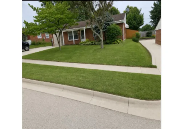 Photo 2 of Single family home for sale at 427 Bedford Ave, Xenia, OH 45385 | MLS# 966840 | Listing updated on 2026-09-01